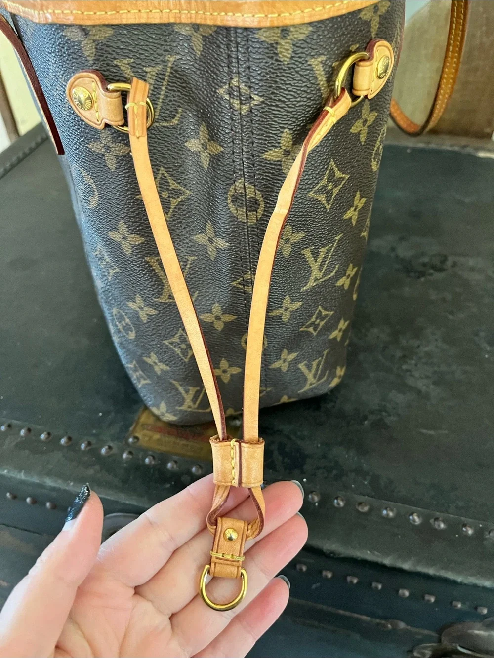 Authentic Louis Vuitton monogram canvas Neverfull PM